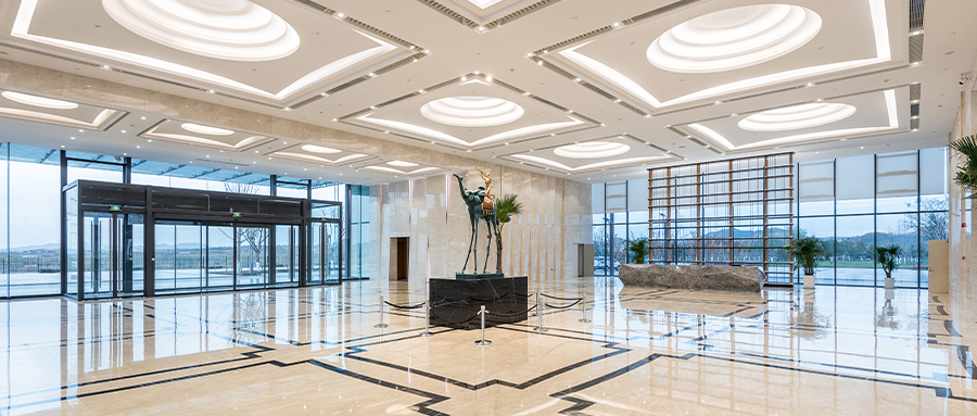 大奇迹日！A股突然强势逆转，酒店、餐饮集体涨停！发生了什么？